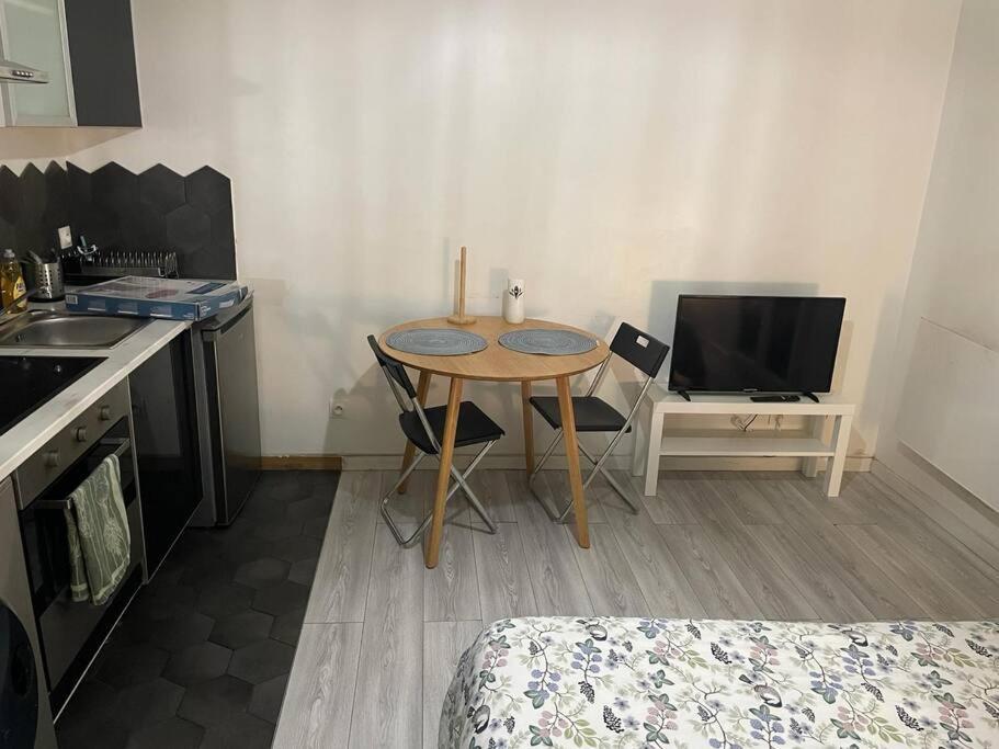 Studio One Proche Ligne 14 Kremlin Bicetre Arcueil Eksteriør billede
